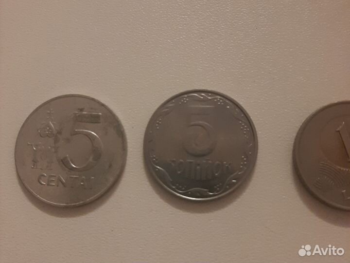 Продаются монеты