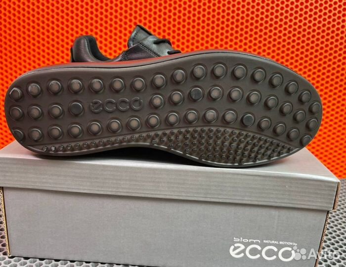 Кроссовки Ecco комфортные