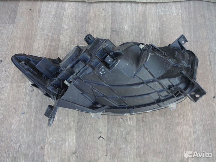 Фара левая (№24) Renault Kaptur 2018