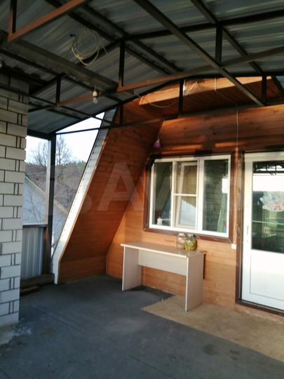 Дом 206 м² на участке 19 сот.