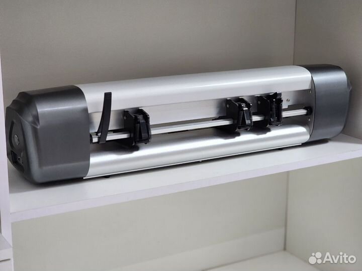 Режущий плоттер StarCut CH16