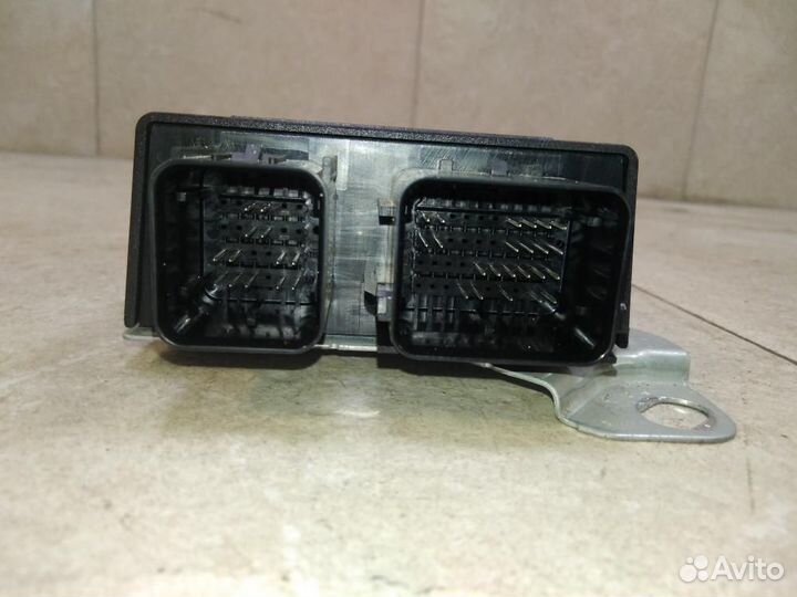 Блок управления airbag Ford Focus 3 CB8