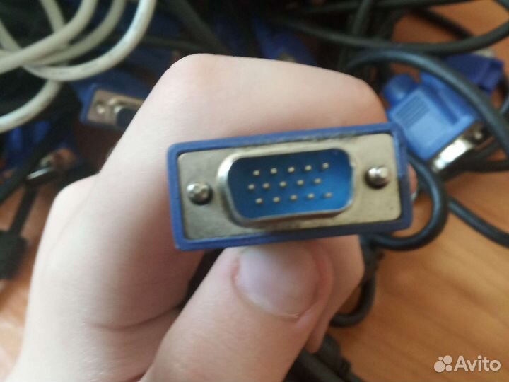 Кабель VGA