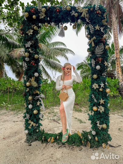 Платье белое женское