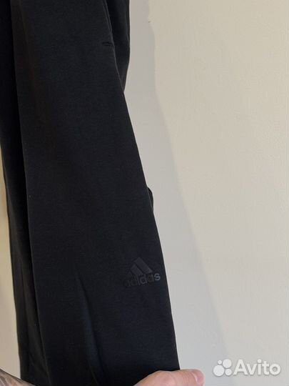 Спортивные штаны adidas three stripes