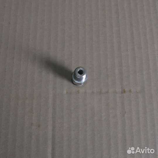 Штуцер кг1/8'*М10*1,0 ввертный трубка д.6 механизм