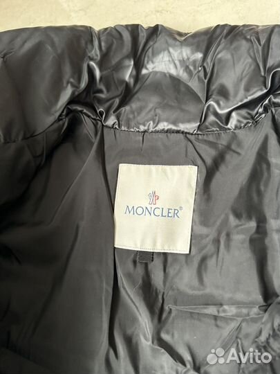 Пуховик moncler женский 42 44