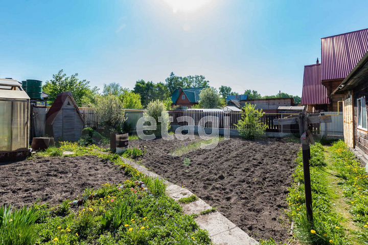 Дом 82 м² на участке 6 сот.