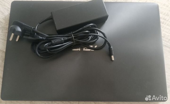 Ноутбук asus X550DP AMD-A10