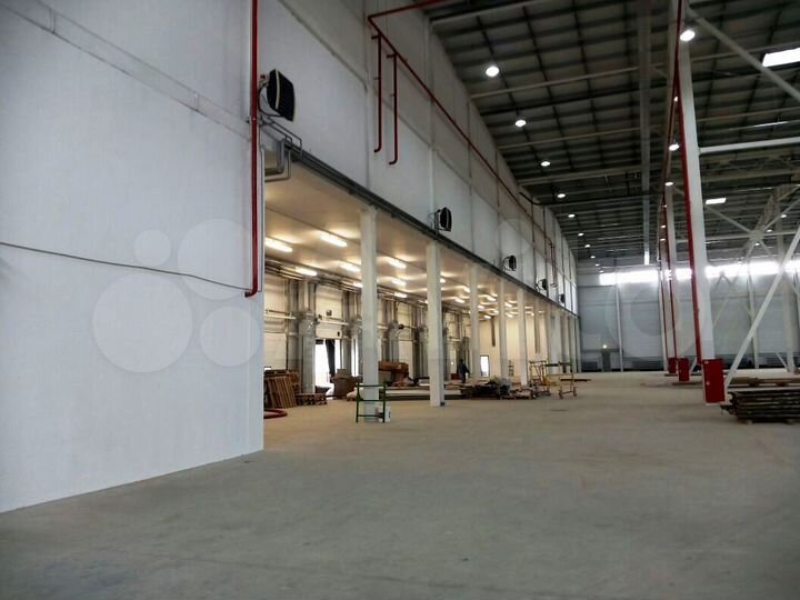 Склад, 7700 м²