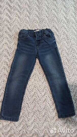 Водолазка 110, джинсы для мальчика 122 б/у