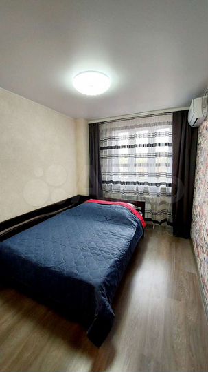 2-к. квартира, 52 м², 4/19 эт.