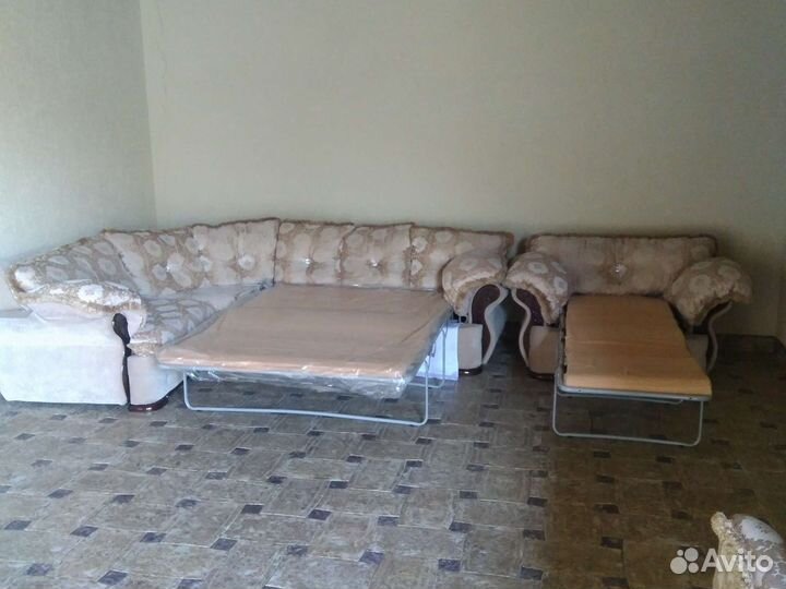 Угловой диван бу