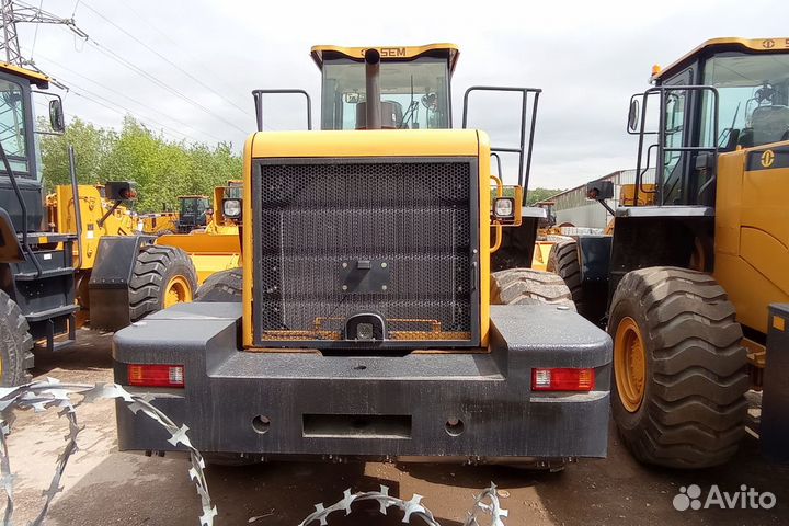 Фронтальный погрузчик SEM 660D, 2023