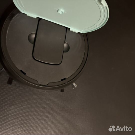 Робот пылесос