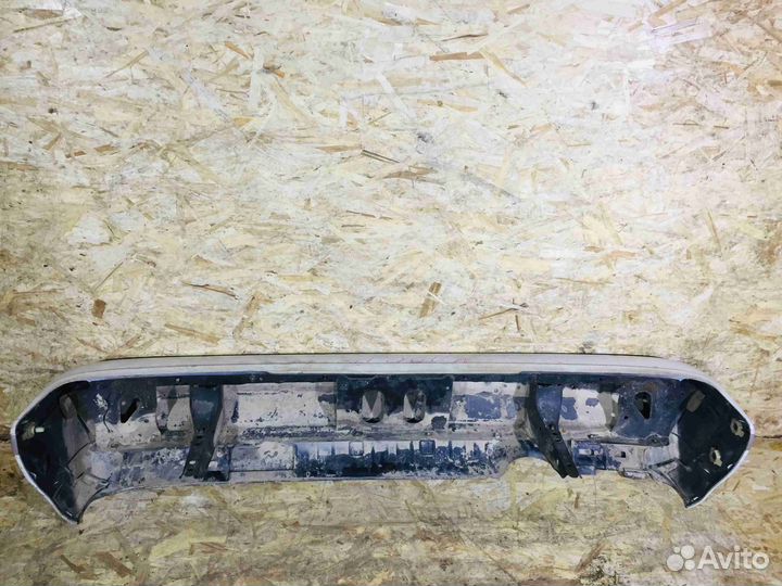 Бампер задний Toyota Mark II X80 Белыйцарапинырыча