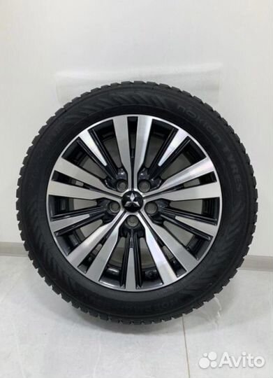 Новые Mitsubishi Outlander, Nokian 225/55 R18