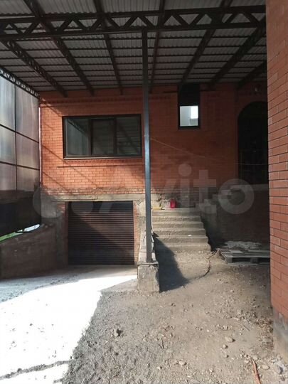 Дом 250 м² на участке 7 сот.