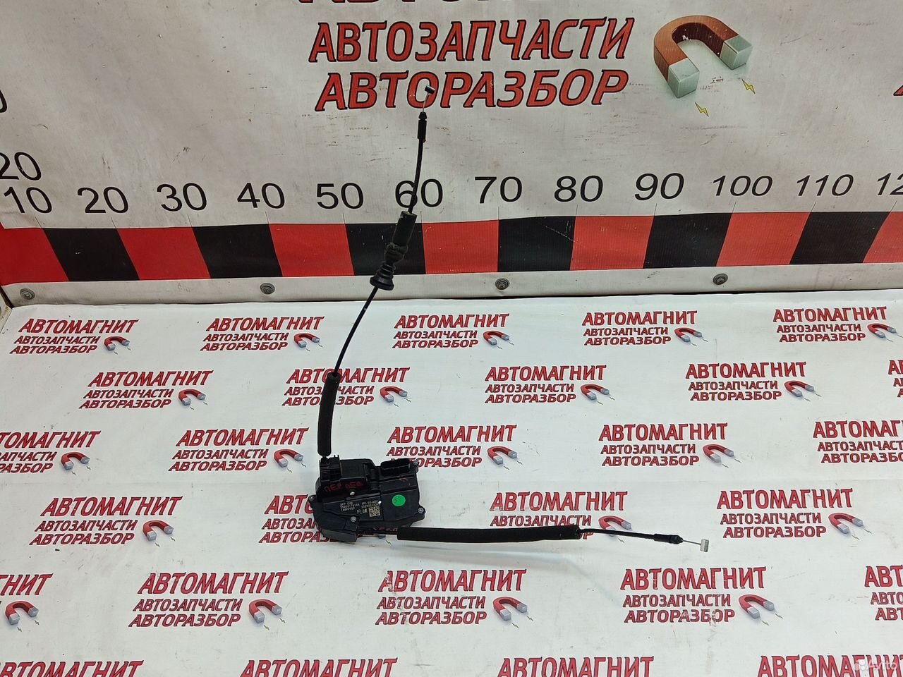 Замок двери передний левый Jaecoo J7