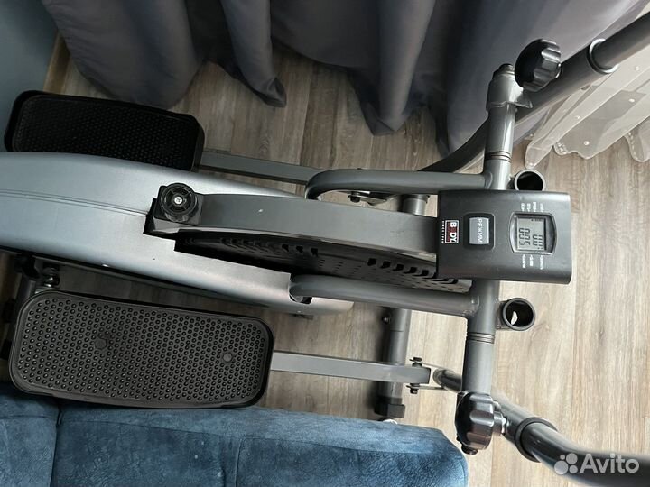 Гребной тренажер