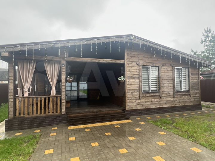 Дом 100 м² на участке 6 сот.