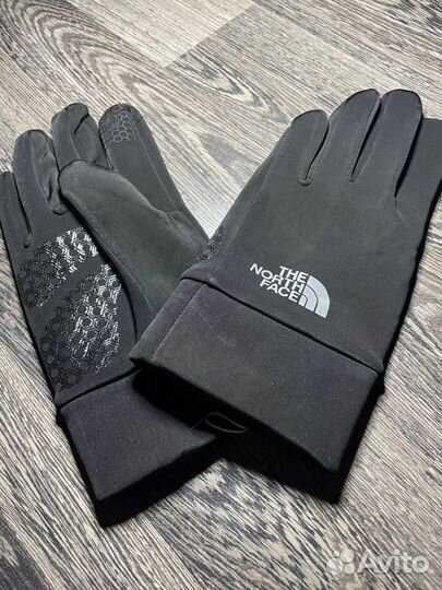 Рефлективные перчатки TNF