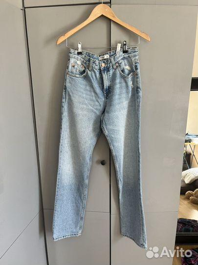 Джинсы Zara