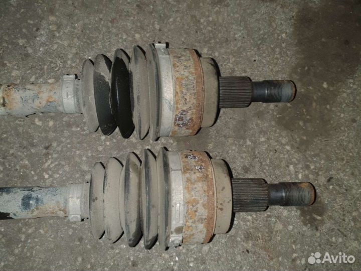 Привод шрус Мерседес W164 ML задний