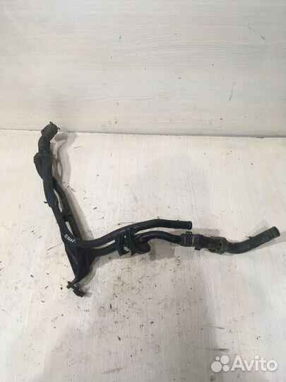 Трубка системы охлаждения пассат Б6 1K0121070BD