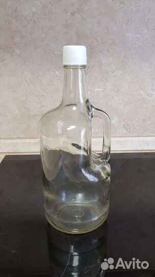 Бутылка стеклянная 1.75 л