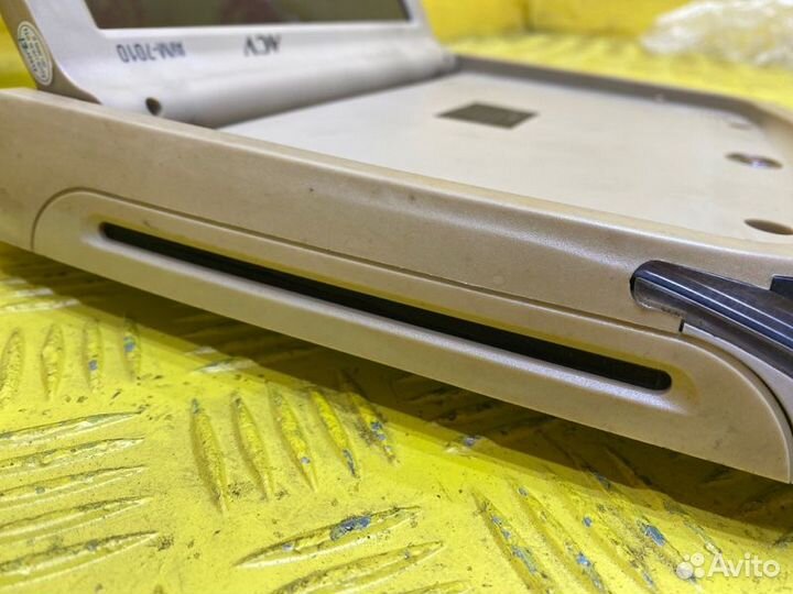 Дисплей потолочный