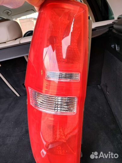 Задний левый фонарь hyundai starex