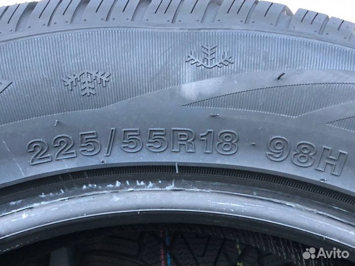 Rockblade Rock 525 225/55 R18 98C