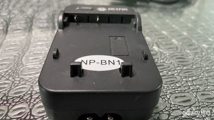 Зарядное Acme ch-p1640