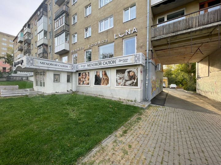 Помещения от 100 м² до 270 м²