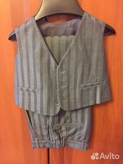 Костюм,тройка с подтяжками