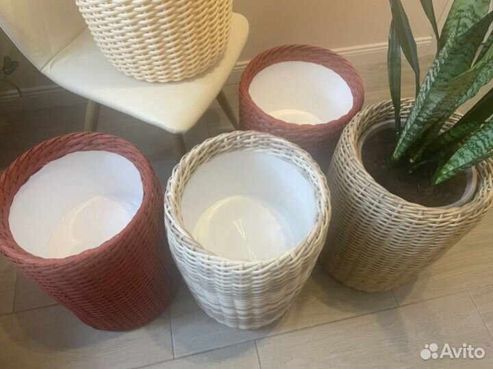 Кашпо из ротанга