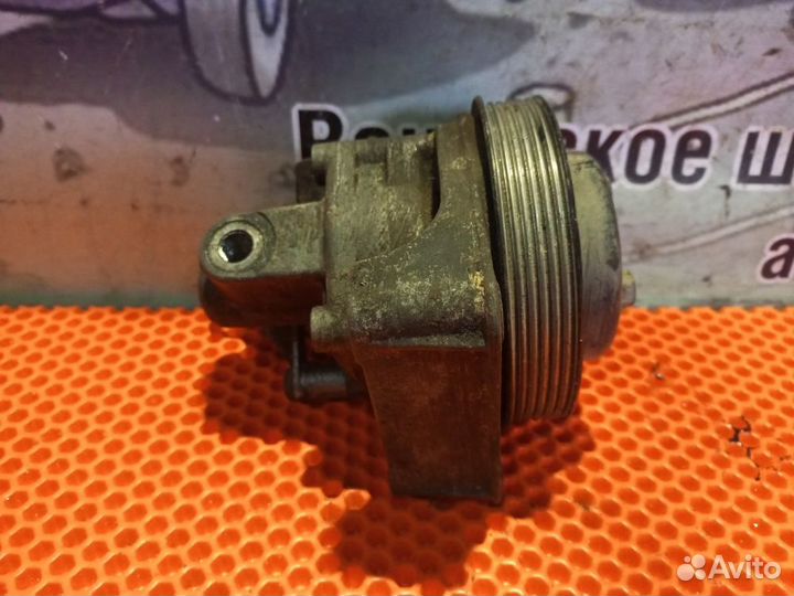 Насос гур BMW M5