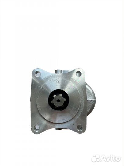 Насос шестеренный нш32А-3 левый