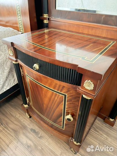 Спальняя мебель бу люксовая