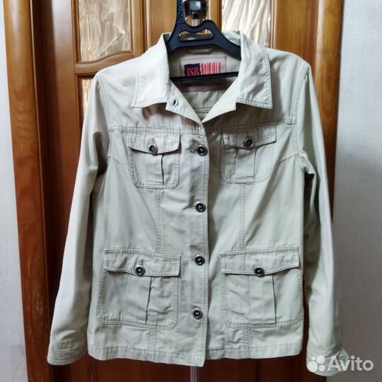 Пиджаки женские 48-50