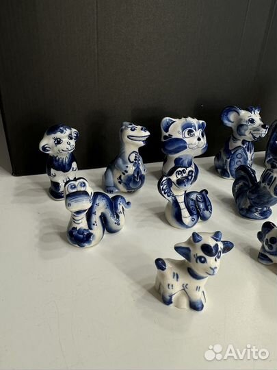 Фигурки статуэтки из гжели