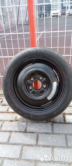 Avon ZV1 135/70 R15