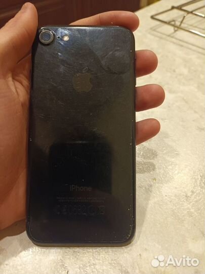 iPhone 7, 32 ГБ