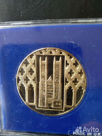 Медальон Вестминстерского аббатства