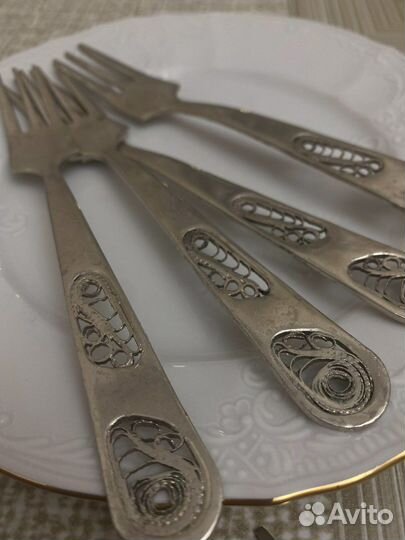 Винтажные вилки для десерта