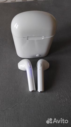 Беспроводные наушники-вкладыши I7 TWS белые