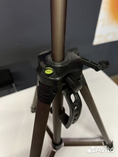 Штатив для фотоаппарата или проектораDexp WT-3770