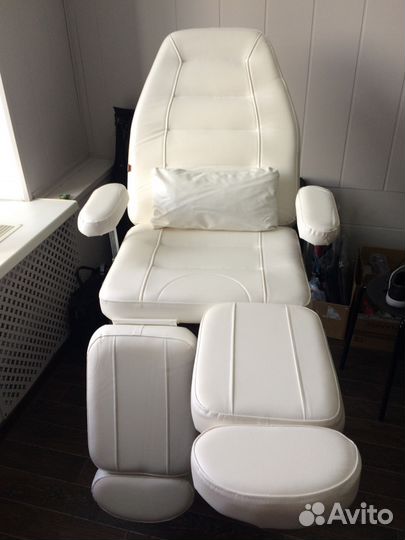 Кресло педикюрное