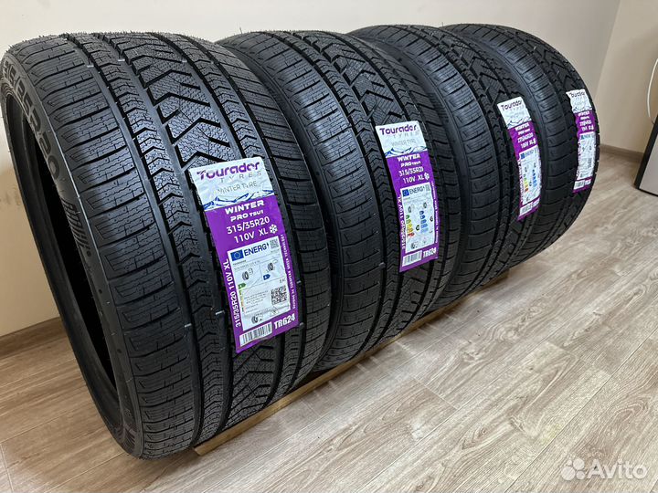 Tourador Winter Pro TSU1 275/40 R20 и 315/35 R20 110V
